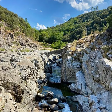 La Frigoule, Un Au Coeur Du Parc Des Cevennes Hébergement de vacances *