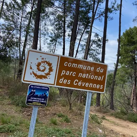 Feriehus La Frigoule, Un Au Coeur Du Parc Des Cevennes Generargues